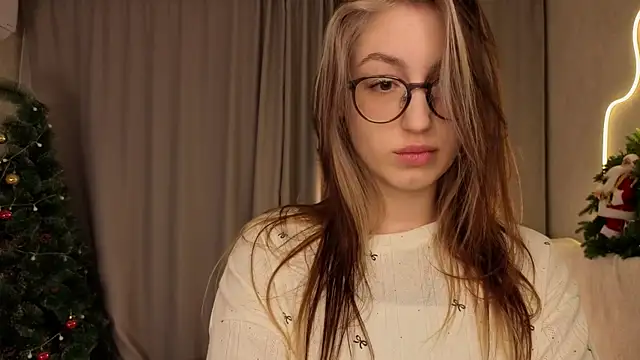 NicolaHulse online show from 01-15-26, 04:39