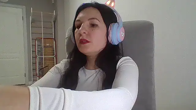 HollySecret77 online show from 02-17-26, 03:40