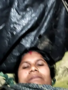 Snapshot of Hot_di97 chatting on 02-16-26, 07:43 Hot di97 online show from 02-16-26, 07:43