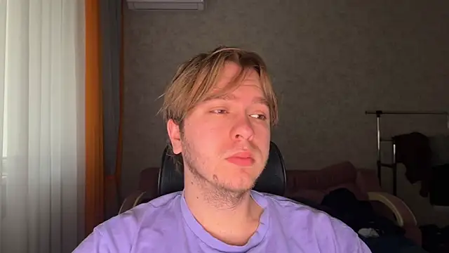 Snapshot of HairyVit chatting on 02-14-26, 05:48 HairyVit online show from 02-14-26, 05:48