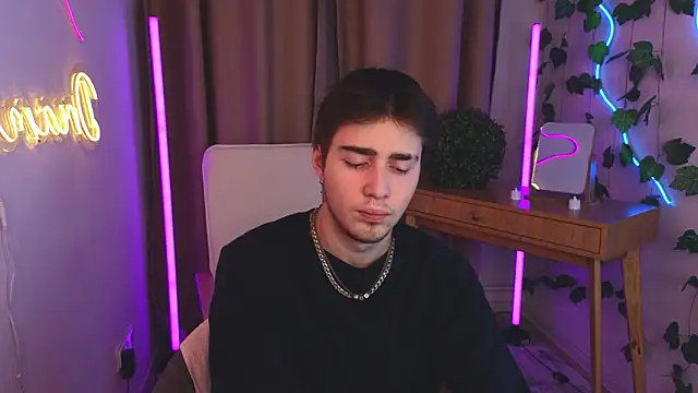 Snapshot of d3s_dn chatting on 02-25-26, 04:05 d3s dn online show from 02-25-26, 04:05