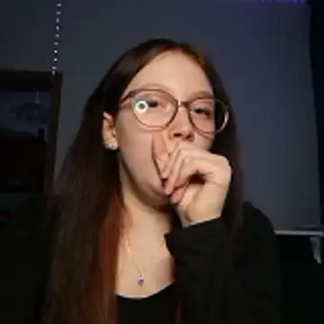 YoungLisaa18 online show from 01-13-26, 03:06