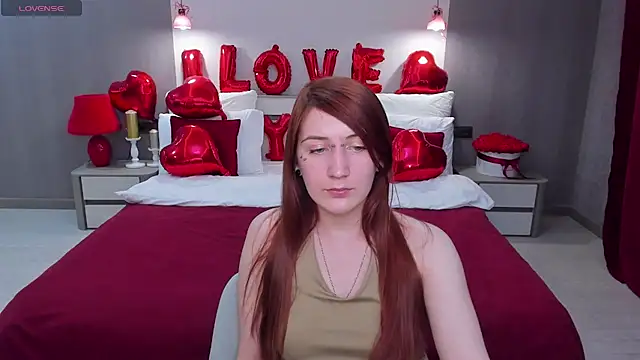 Snapshot of Polly_Sweet chatting on 02-10-26, 06:45 Polly Sweet online show from 02-10-26, 06:45