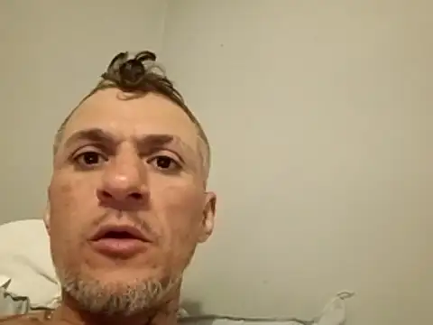 Snapshot of Merdaman1871 chatting on 02-09-26, 05:22 Merdaman1871 online show from 02-09-26, 05:22