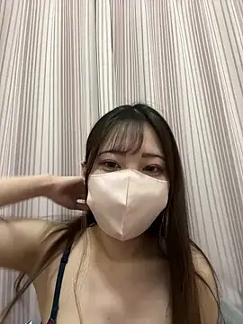 Snapshot of Runa_channel chatting on 01-19-26, 12:31 Runa channel online show from 01-19-26, 12:31