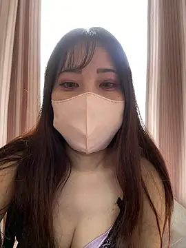 Snapshot of Runa_channel chatting on 02-26-26, 04:33 Runa channel online show from 02-26-26, 04:33