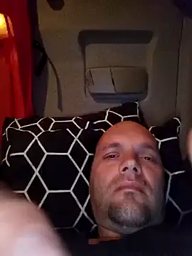 Snapshot of Ivan9999k chatting on 01-13-26, 10:04 Ivan9999k online show from 01-13-26, 10:04