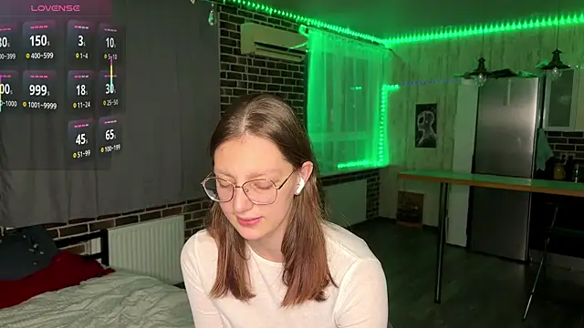 ChrisAmott online show from 02-27-26, 04:07