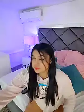 Lucia fastcollins online show from 01-14-26, 01:06