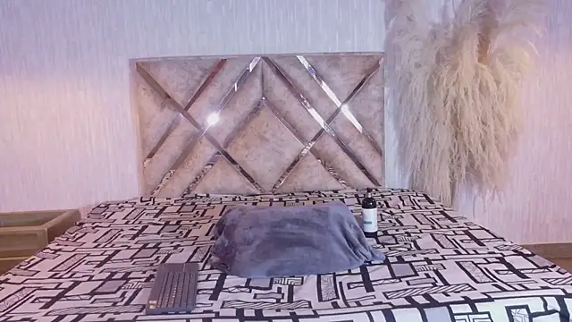 sami 1 8 online show from 04-14-26, 03:45