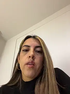 Paulinaa bella online show from 02-27-26, 11:38