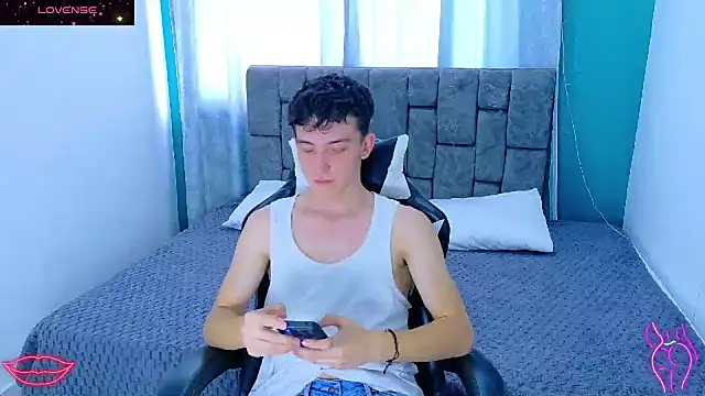 SamBoycash  online show from 01-14-26, 08:36