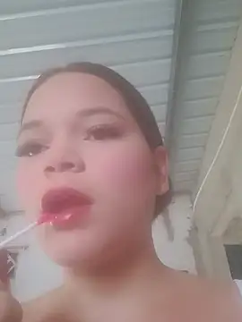 Snapshot of AdharaCusan chatting on 02-07-26, 01:26 AdharaCusan online show from 02-07-26, 01:26