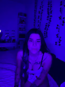 julieeeeee75 online show from 01-16-26, 09:52