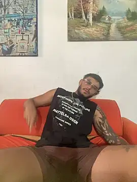 liyamjunior online show from 02-07-26, 03:38