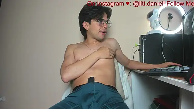 Little Daniell online show from 01-14-26, 05:46