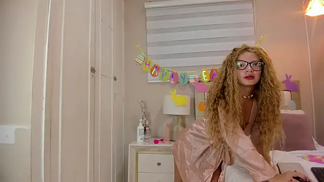 isabela  x online show from 04-06-26, 11:33