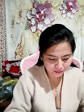 Snapshot of IORio2x chatting on 02-02-26, 01:59 IORio2x online show from 02-02-26, 01:59