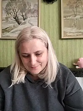 NyushaLollipop online show from 02-27-26, 11:21