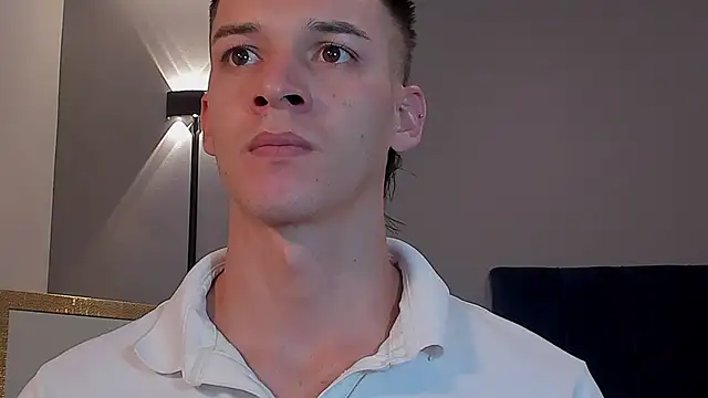 Snapshot of DrakeCarter chatting on 03-01-26, 12:45 DrakeCarter online show from 03-01-26, 12:45