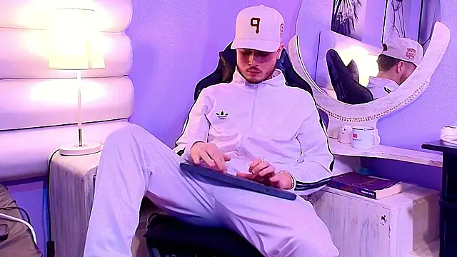 Salvattore Muller online show from 02-07-26, 07:50