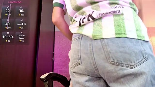 Dulce Stormy online show from 02-12-26, 12:11