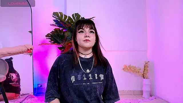 Dakota-bluu online show from 02-26-26, 02:38