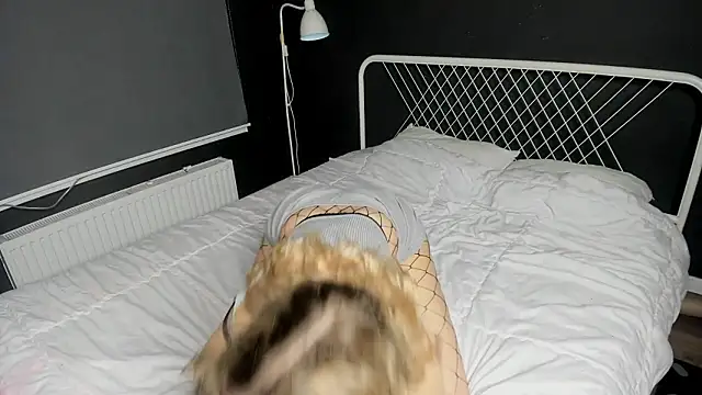 Snapshot of lovely_dovelyyy chatting on 02-21-26, 02:51 lovely dovelyyy online show from 02-21-26, 02:51