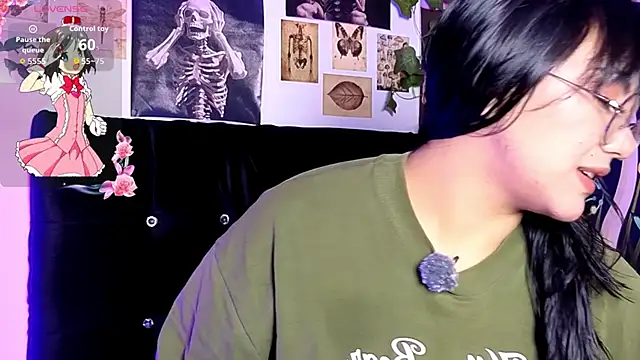 victoriia thompson online show from 02-06-26, 08:23