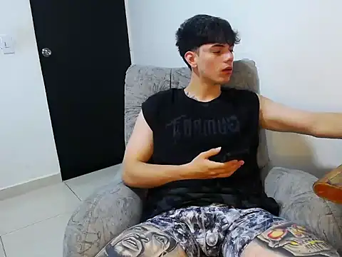 Snapshot of Joshh_miller chatting on 02-11-26, 06:07 Joshh miller online show from 02-11-26, 06:07