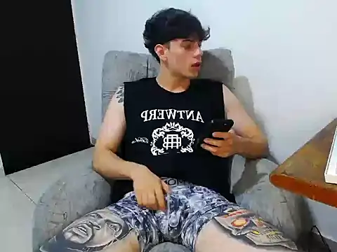 Snapshot of Joshh_miller chatting on 02-25-26, 06:56 Joshh miller online show from 02-25-26, 06:56