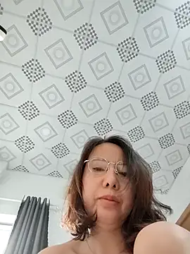 Famrita online show from 04-17-26, 11:08