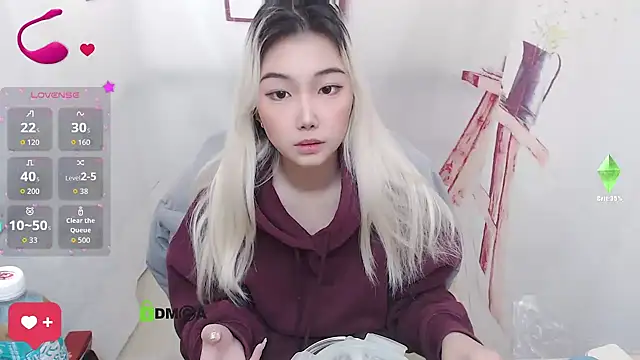 Snapshot of cu003 chatting on 02-08-26, 06:39 cu003 online show from 02-08-26, 06:39