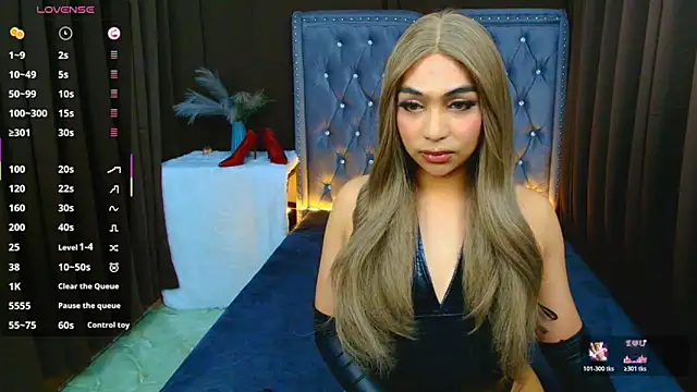 Snapshot of Clea_Moore chatting on 02-23-26, 04:54 Clea Moore online show from 02-23-26, 04:54