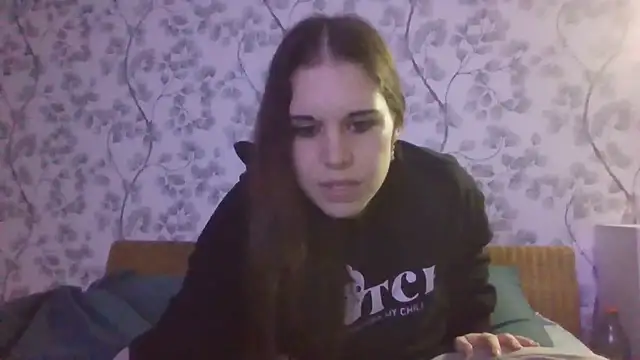 Snapshot of NyraLuna chatting on 02-01-26, 09:24 NyraLuna online show from 02-01-26, 09:24