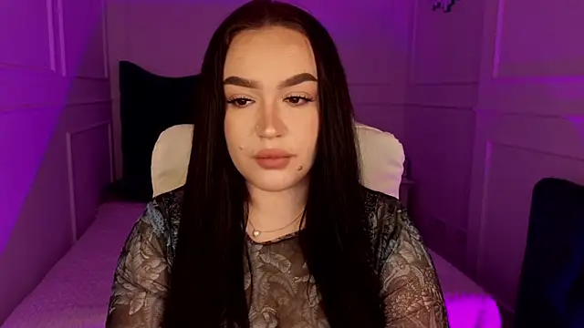 tinafox  online show from 03-03-26, 08:31