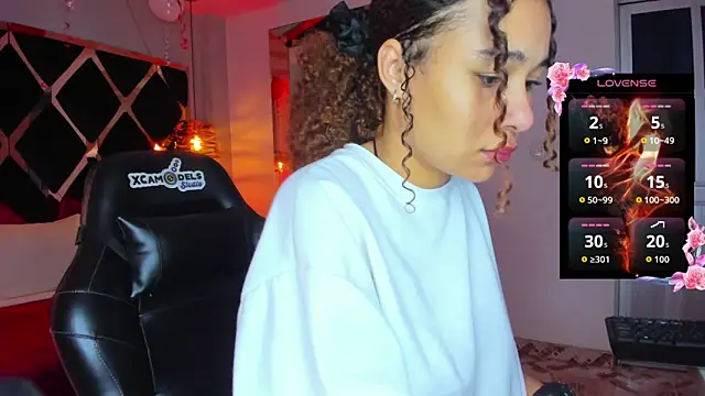 Mia cartther online show from 02-17-26, 01:07