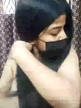 Snapshot of Shona_babu- chatting on 02-27-26, 05:07 Shona babu- online show from 02-27-26, 05:07