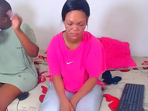 Snapshot of B_Slut chatting on 02-20-26, 06:26 B Slut online show from 02-20-26, 06:26