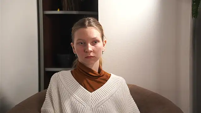 ClariceOrmes online show from 01-16-26, 05:44