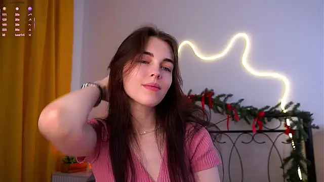 Snapshot of MirnaTellado chatting on 02-17-26, 06:14 MirnaTellado online show from 02-17-26, 06:14