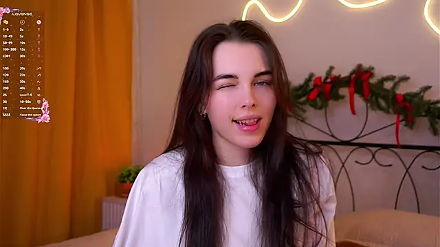 Snapshot of MirnaTellado chatting on 03-03-26, 07:09 MirnaTellado online show from 03-03-26, 07:09