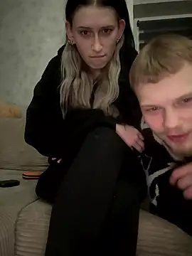 HotcoupleTrouble online show from 01-15-26, 06:44