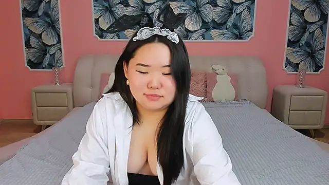 Snapshot of YUMI_G chatting on 02-27-26, 08:31 YUMI G online show from 02-27-26, 08:31