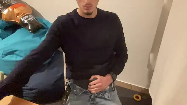 lukee000 online show from 01-17-26, 05:05