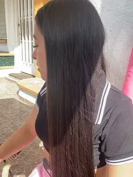 AuroraJohns Pink online show from 02-20-26, 07:58