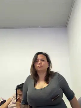 ketty Riley online show from 01-19-26, 03:05