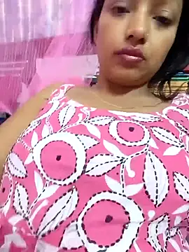 Snapshot of Hot-Tinaa chatting on 02-22-26, 12:23 Hot-Tinaa online show from 02-22-26, 12:23