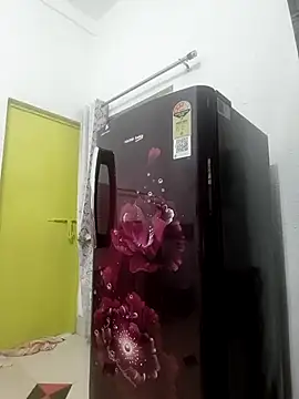 Snapshot of Hot-Tinaa chatting on 02-25-26, 01:37 Hot-Tinaa online show from 02-25-26, 01:37