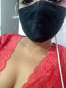 Snapshot of Hot-Tinaa chatting on 03-01-26, 11:29 Hot-Tinaa online show from 03-01-26, 11:29